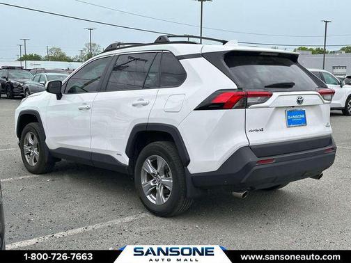 Ice Cap 2024 Toyota RAV4 Hybrid LE