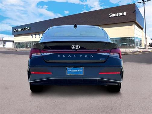 2025 Hyundai ELANTRA Sport
