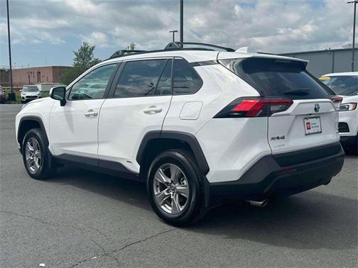 2023 Toyota RAV4 Hybrid XLE