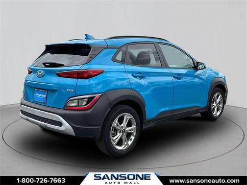 2022 Hyundai KONA SEL
