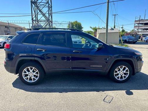 True Blue Pearlcoat 2016 Jeep Cherokee Sport