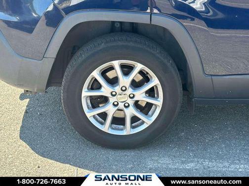 True Blue Pearlcoat 2016 Jeep Cherokee Sport