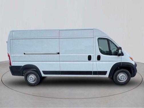 2025 RAM ProMaster 2500 Tradesman
