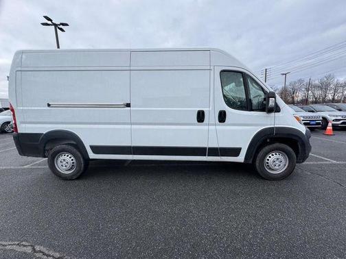 2025 RAM ProMaster 2500 Tradesman