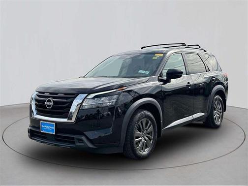 2022 Nissan Pathfinder SV 4WD