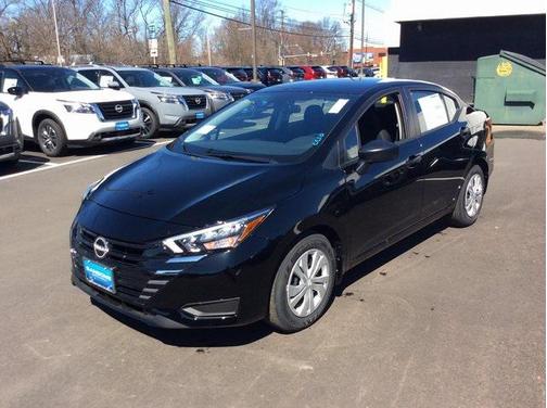 2025 Nissan Versa 1.6 S
