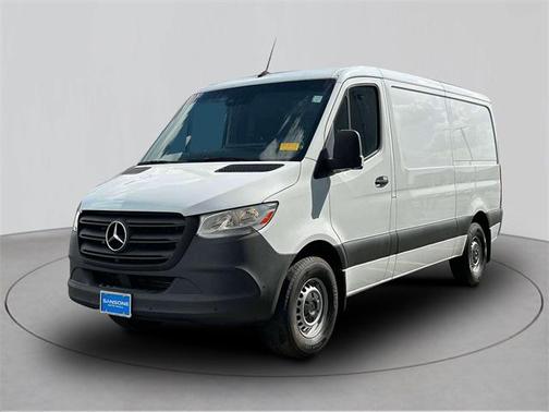 2022 Mercedes-Benz Sprinter 1500 Standard Roof I4
