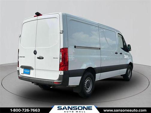 2022 Mercedes-Benz Sprinter 1500 Standard Roof I4