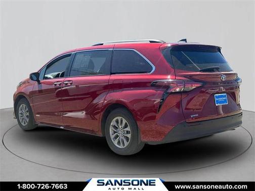2021 Toyota Sienna XLE 7 Passenger