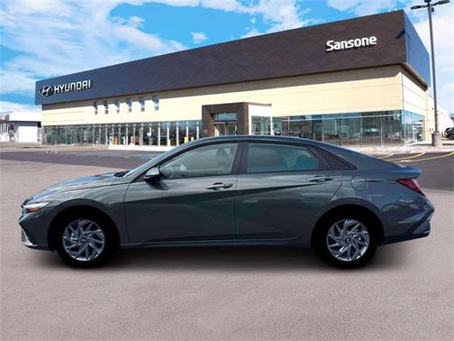 2026 Hyundai ELANTRA HEV Blue