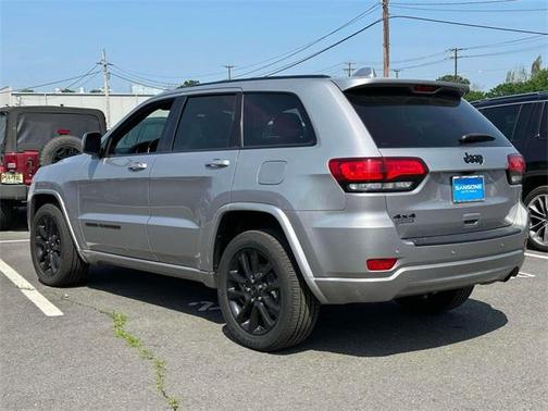 2021 Jeep Grand Cherokee Laredo