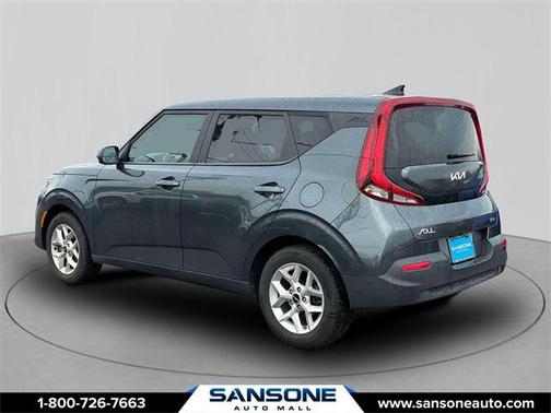 2022 Kia Soul LX
