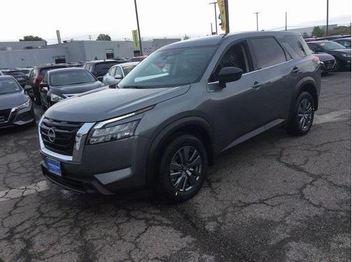 2025 Nissan Pathfinder S 4WD