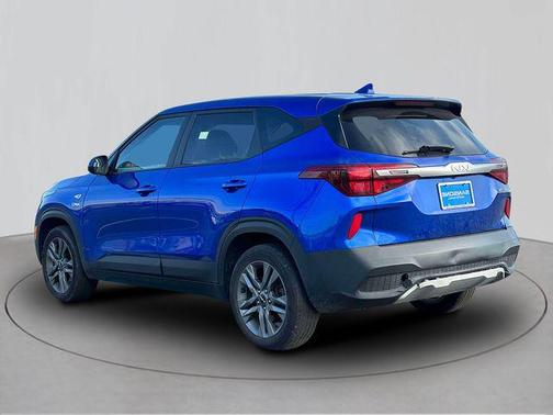Neptune Blue 2023 Kia Seltos LX