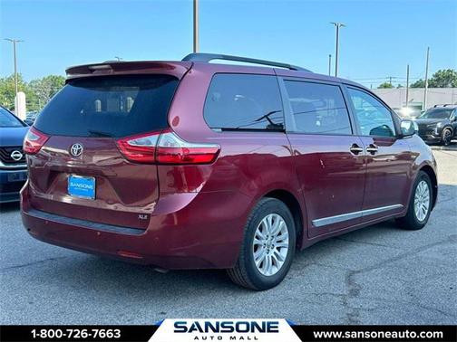 2017 Toyota Sienna XLE Premium