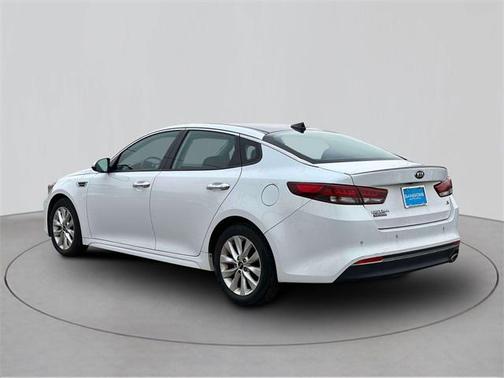 2018 Kia Optima S
