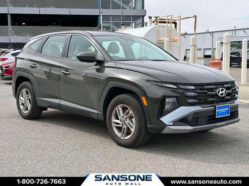 2025 Hyundai TUCSON SE