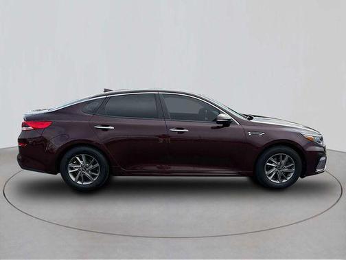Sangria 2020 Kia Optima LX