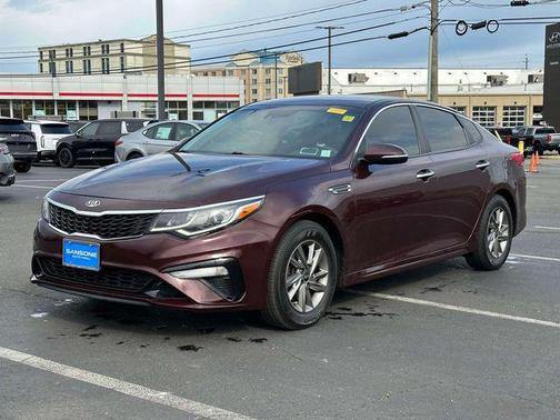 Sangria 2020 Kia Optima LX
