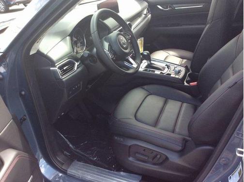 2025 Mazda CX-5 Carbon Edition