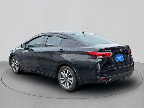 2023 Nissan Versa 1.6 S