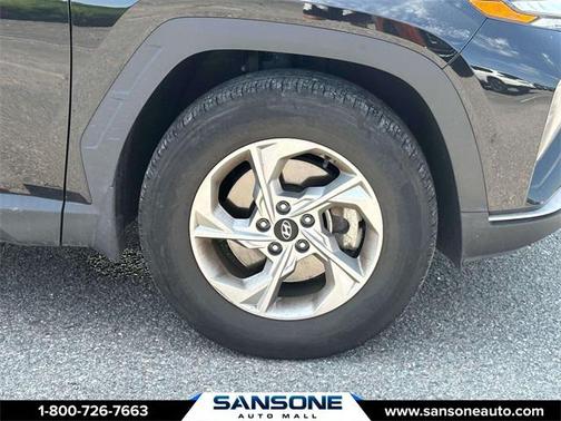2023 Hyundai TUCSON SE
