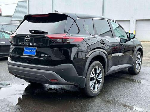 2022 Nissan Rogue SV