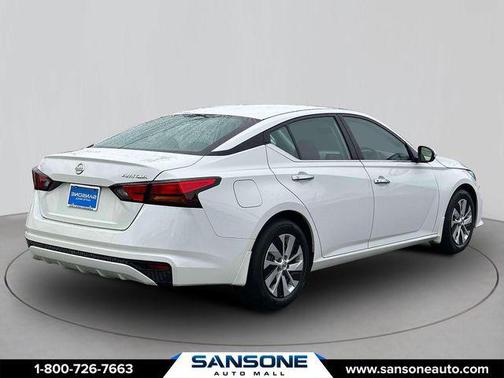 2022 Nissan Altima S FWD