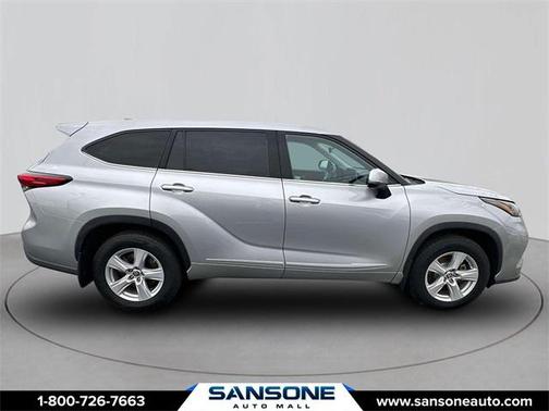 2020 Toyota Highlander LE