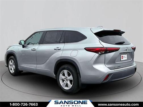 2020 Toyota Highlander LE