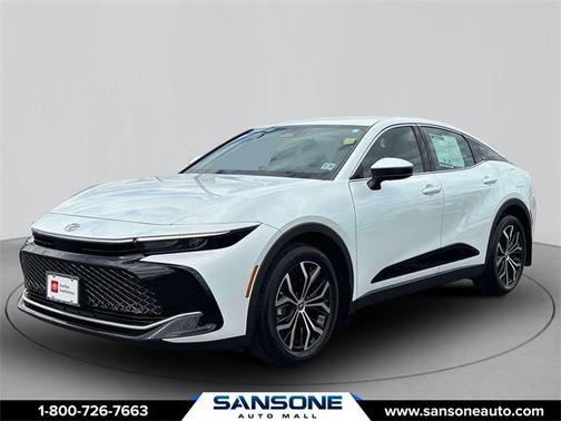 2024 Toyota Crown XLE