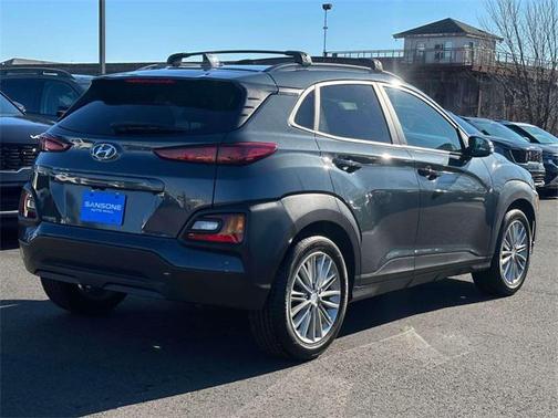 2021 Hyundai KONA SEL Plus
