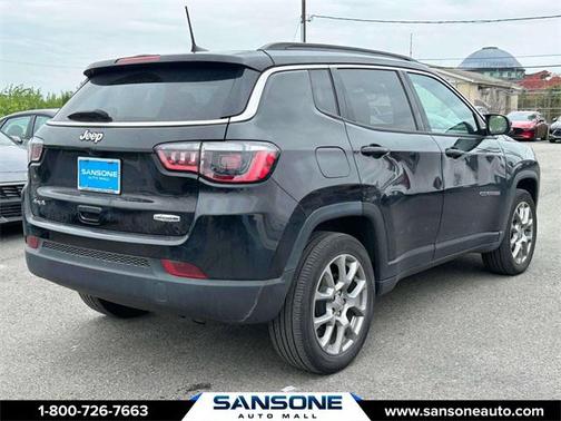 2022 Jeep Compass Latitude Lux