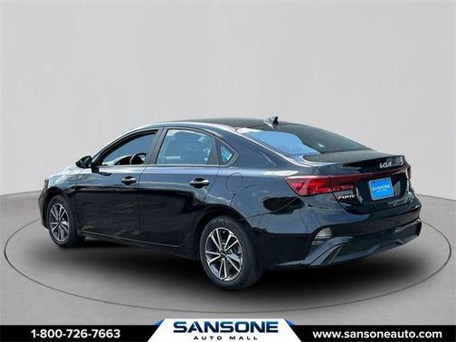 2022 Kia Forte LXS