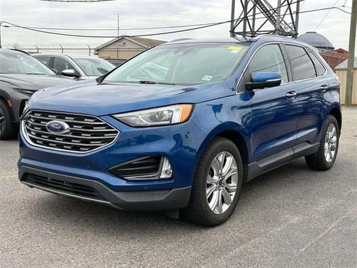 2020 Ford Edge Titanium