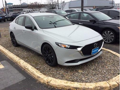 2025 Mazda Mazda3 FWD w/Select Package