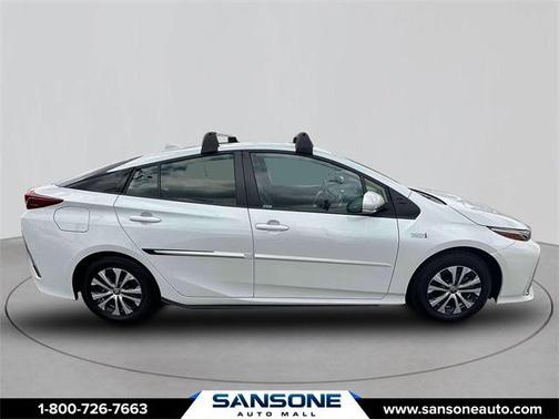 2022 Toyota Prius Prime XLE