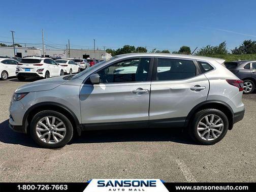 Brilliant Silver Metallic 2021 Nissan Rogue Sport S