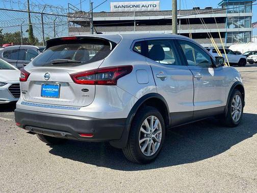 Brilliant Silver Metallic 2021 Nissan Rogue Sport S