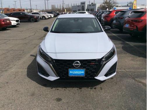 2025 Nissan Altima SR AWD