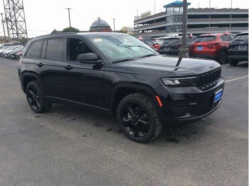 2025 Jeep Grand Cherokee Altitude