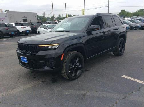 2025 Jeep Grand Cherokee Altitude