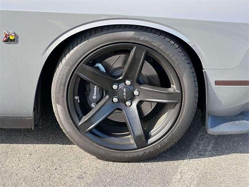 2017 Dodge Challenger R/T 392