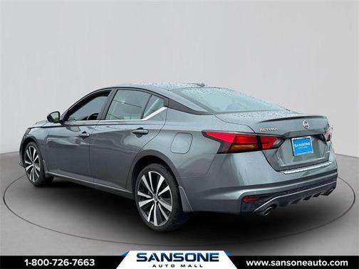 2022 Nissan Altima SR Intelligent AWD