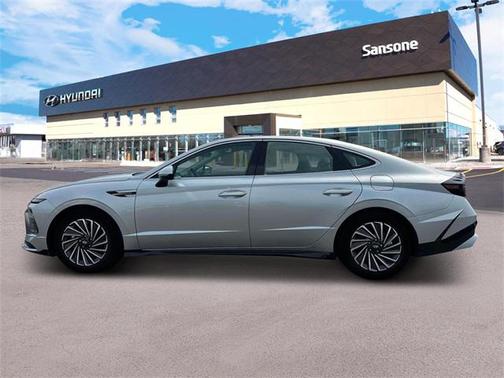 2025 Hyundai SONATA Hybrid Limited