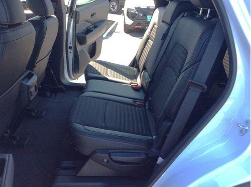 White Pearl 2026 Nissan Pathfinder Rock Creek