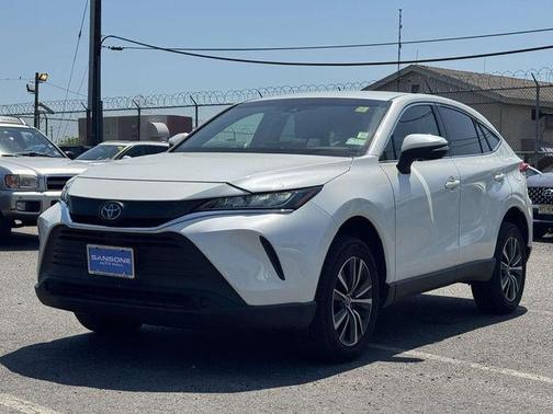 Blizzard Pearl 2022 Toyota Venza LE