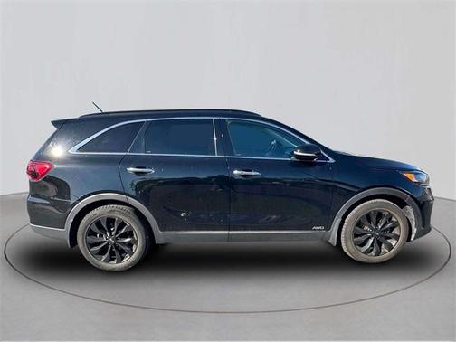 2020 Kia Sorento S