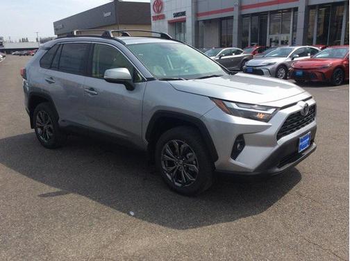 2025 Toyota RAV4 Hybrid XLE Premium