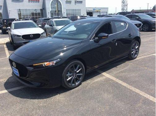 2025 Mazda Mazda3 FWD w/Preferred Package